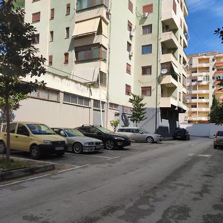 Noel Apartment Vlore Exterior photo